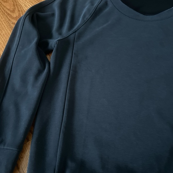 Athleta Pullover Sweatshirt Crew Neck Black Size S - Picture 2 of 4